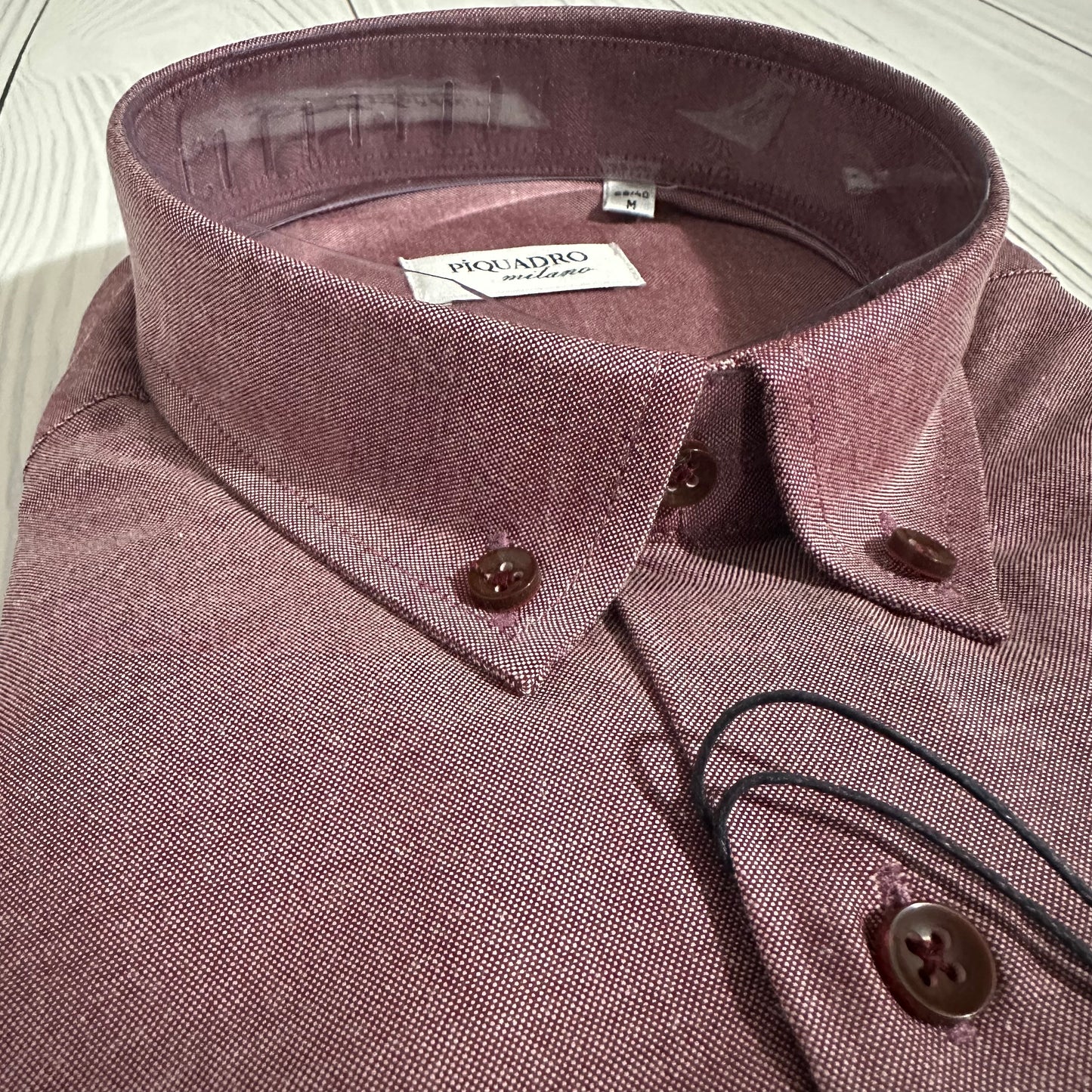 Chemise Piquadro Milano Prune avec bouton sur col