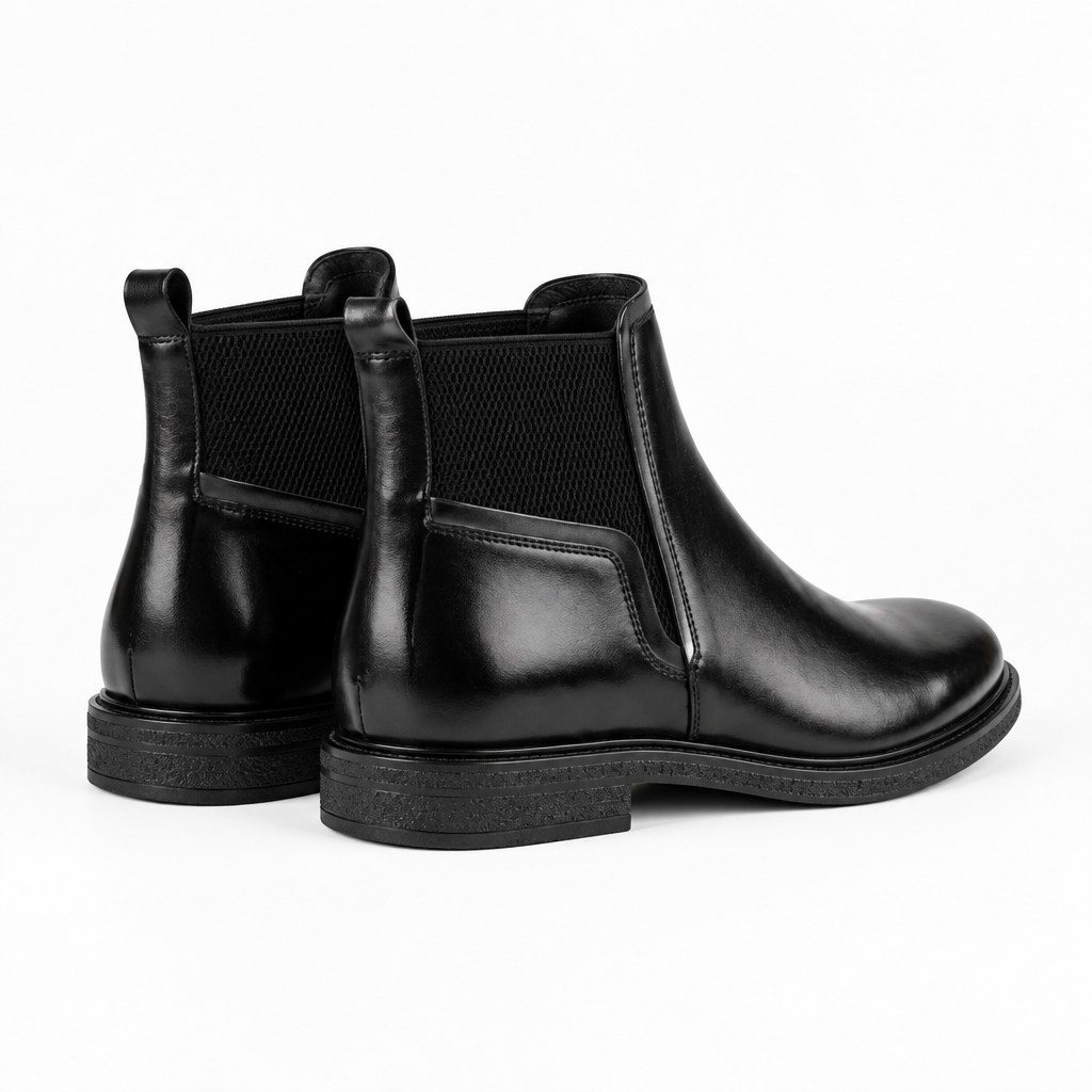 Bottines noires vues de dos en trois quarts