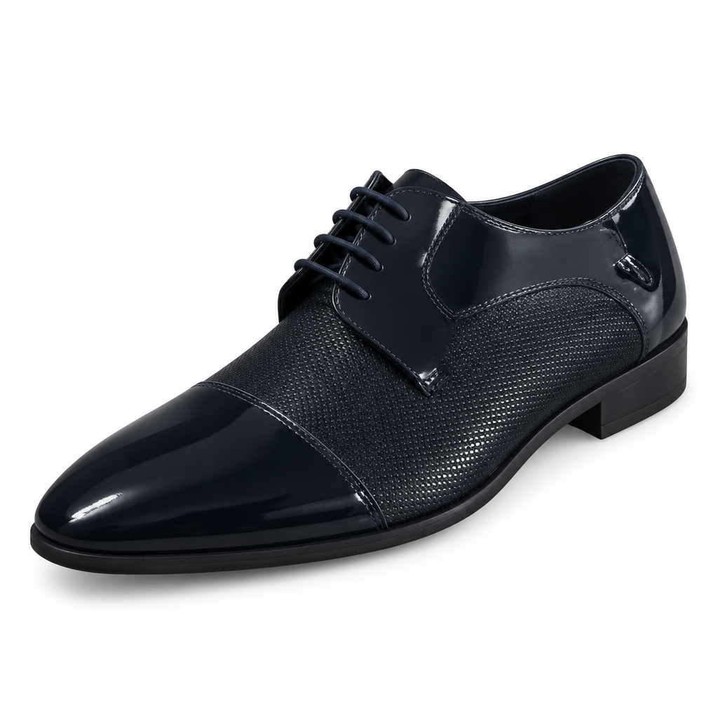 Chaussure bleu nuit, vue trois-quarts
