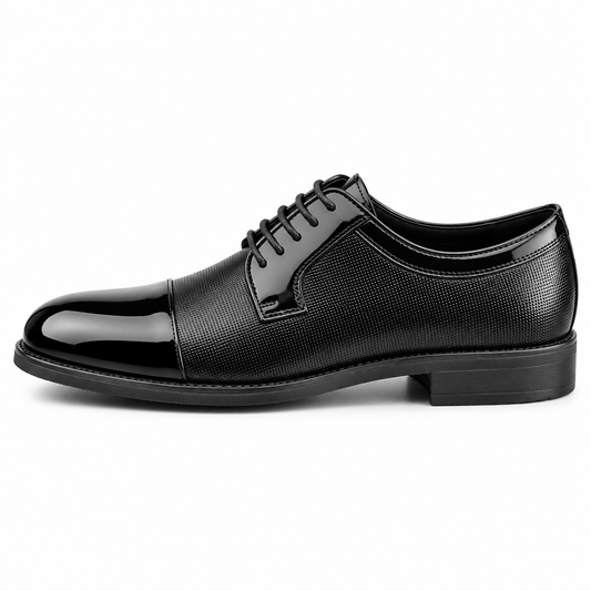 Chaussure noire vue de profil