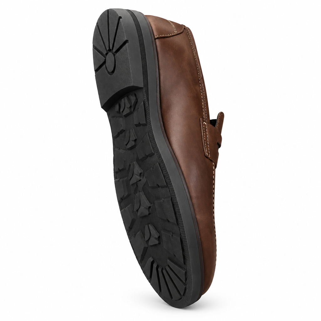 Mocassin brun, détail de la semelle en biais