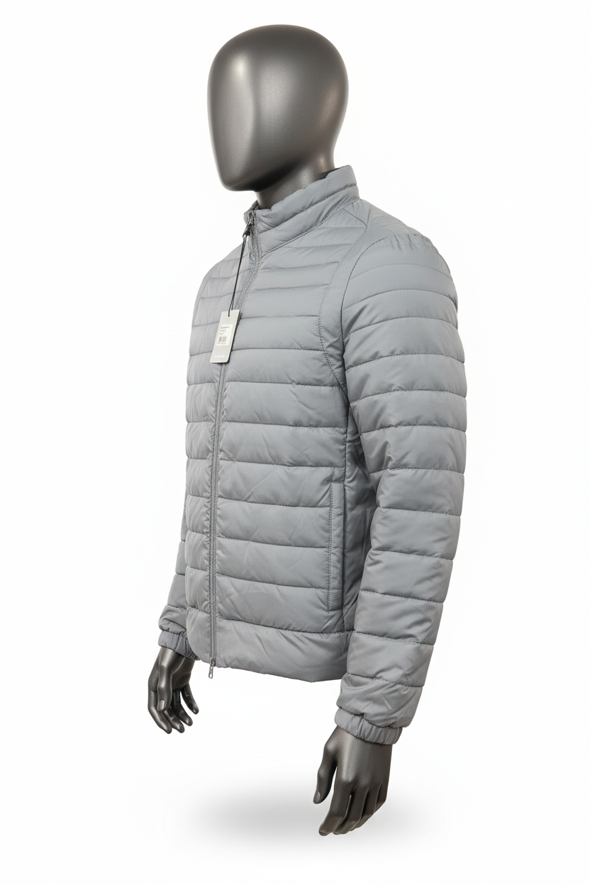 Photo e-commerce - Doudoune grise vue de profil