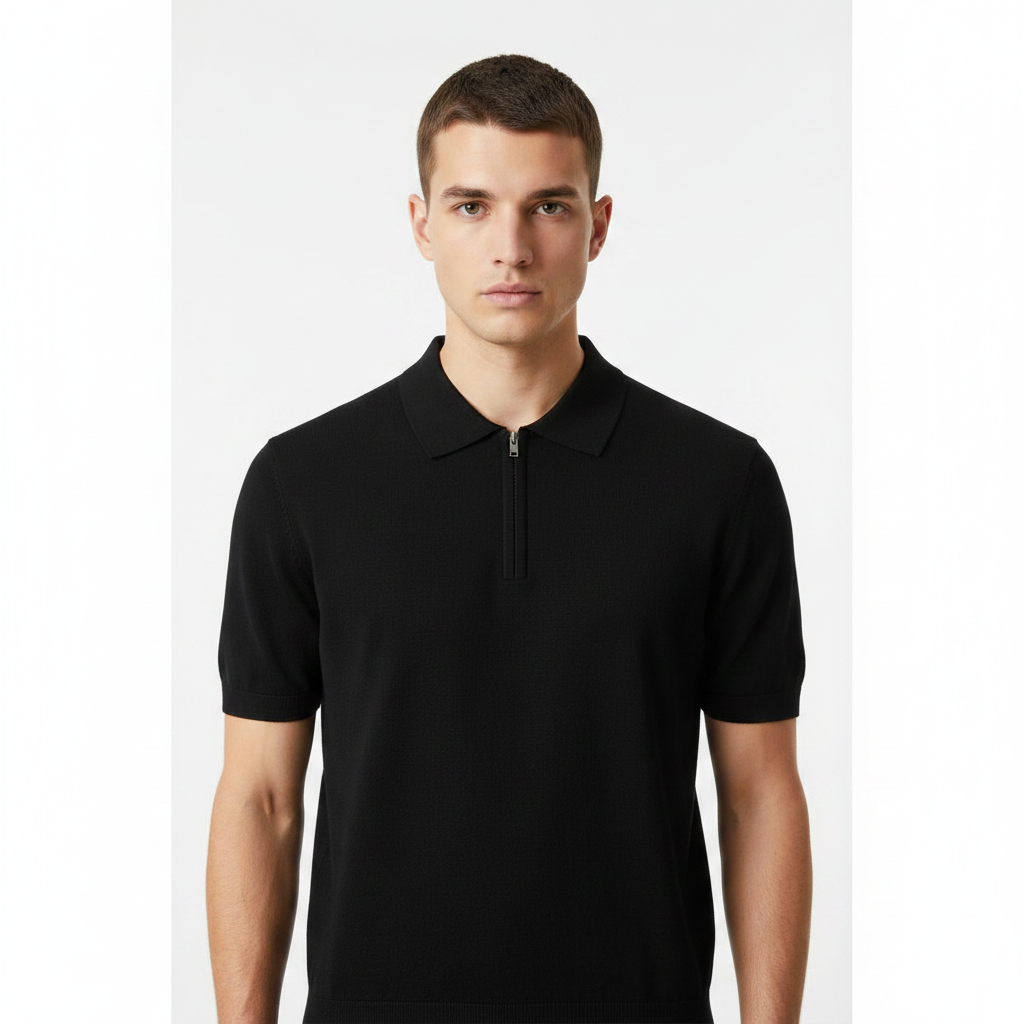 Polo zippé noir buste