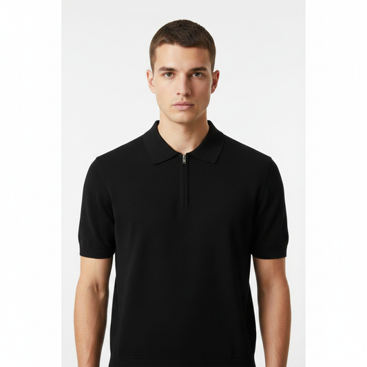 Polo zippé noir buste