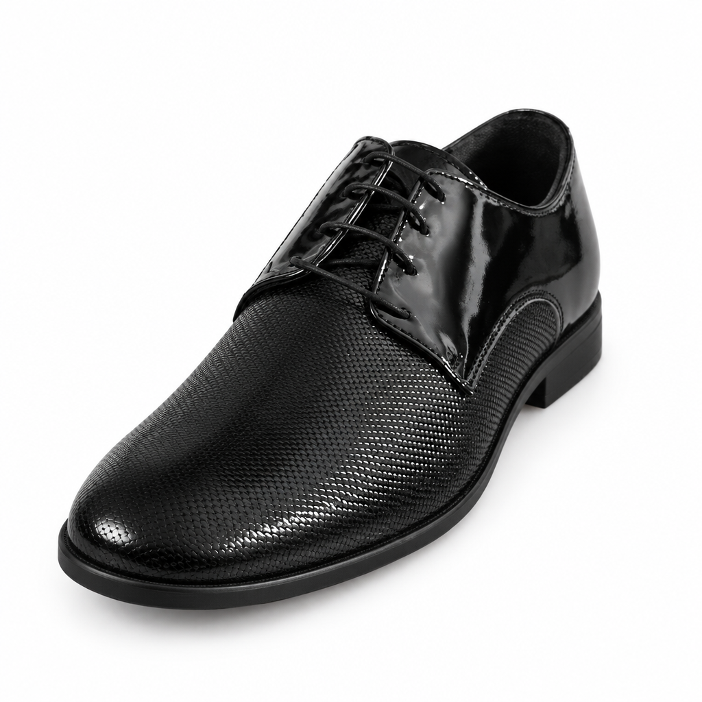 Vue trois-quarts, style catalogue sur fond blanc